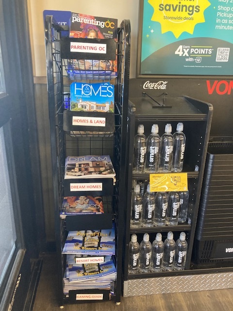 Magazine rack 3