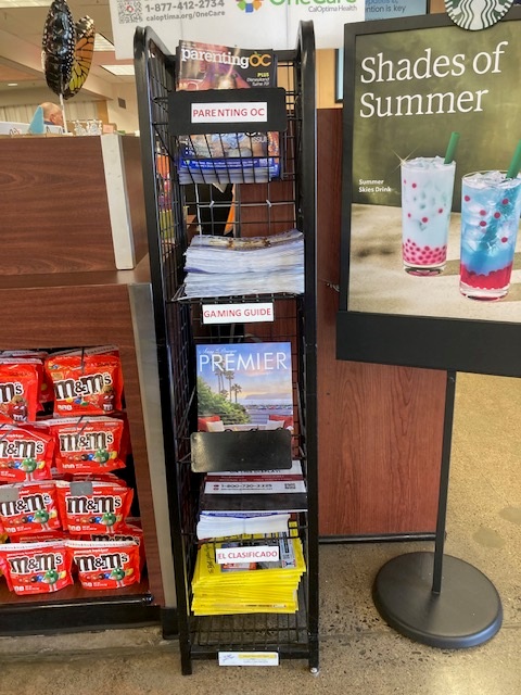 Magazine rack 4