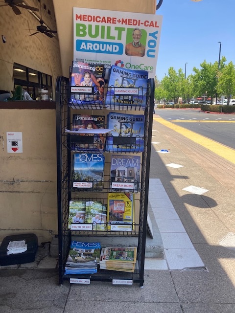 Magazine rack 5